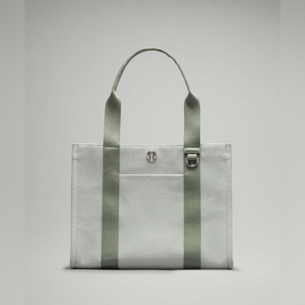 LIKE NEW- Lululemon Two-Tone Canvas Tote Bag 10L